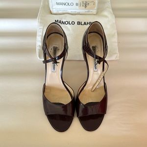 Manolo Blahnik women’s Vynile in Napa Platino size 10B